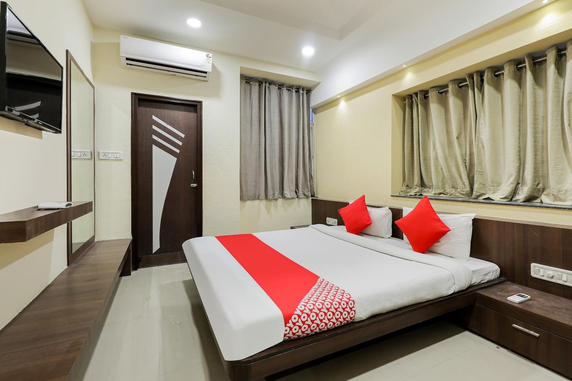 Oyo Hotel Relax Indore Exterior photo